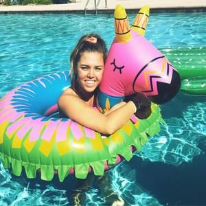 Meet your Posher, Kendra